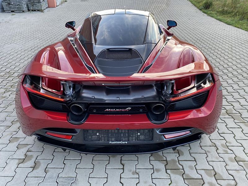 McLaren 720S (2020) TOP STAV - fotka 7 z 16