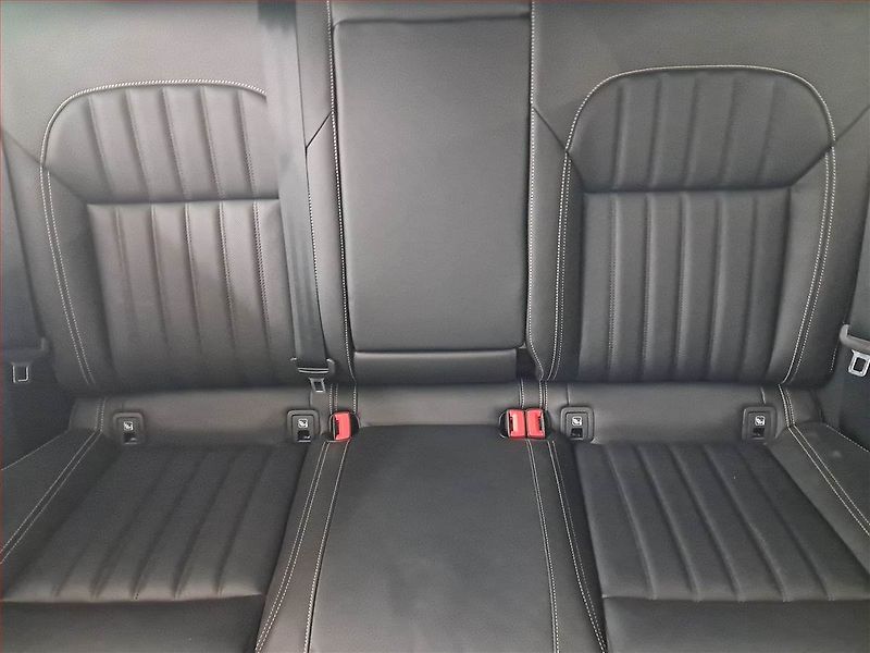 Škoda Superb (2020) Laurin&Klement iV 1.4 TSI PHEV - fotka 10 z 24