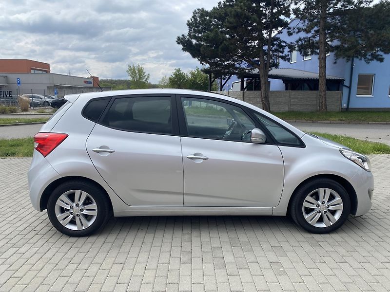 Hyundai ix20 1.6 CRDi, PREMIUM, PANORAMA!! - fotka 6 z 44