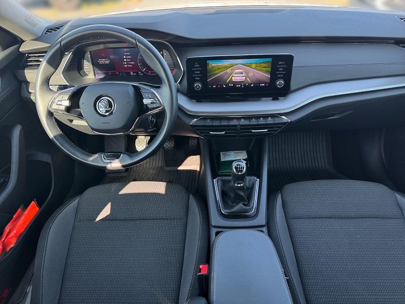 Škoda Octavia (2023) AMBITION 2.0TDI 110kW CZ DPH - fotka 9 z 11