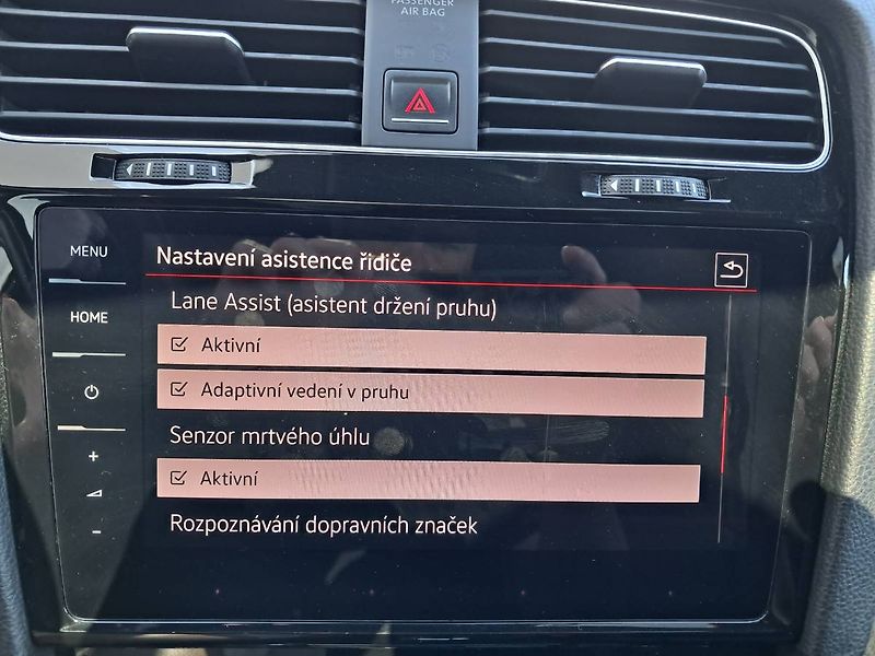 Volkswagen Golf (2018) GTI PERFORMANCE 2.0 TSI DSG7 - fotka 14 z 32