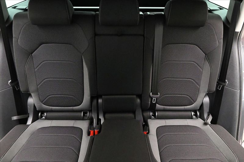 Škoda Kodiaq 2,0 TDI 110 kW DSG TAŽNÉ ZAŘÍZ - fotka 27 z 31
