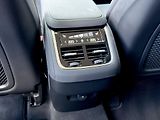 Volvo XC90 B5 AWD PLUS BRIGHT // 7M +kola - náhled 15