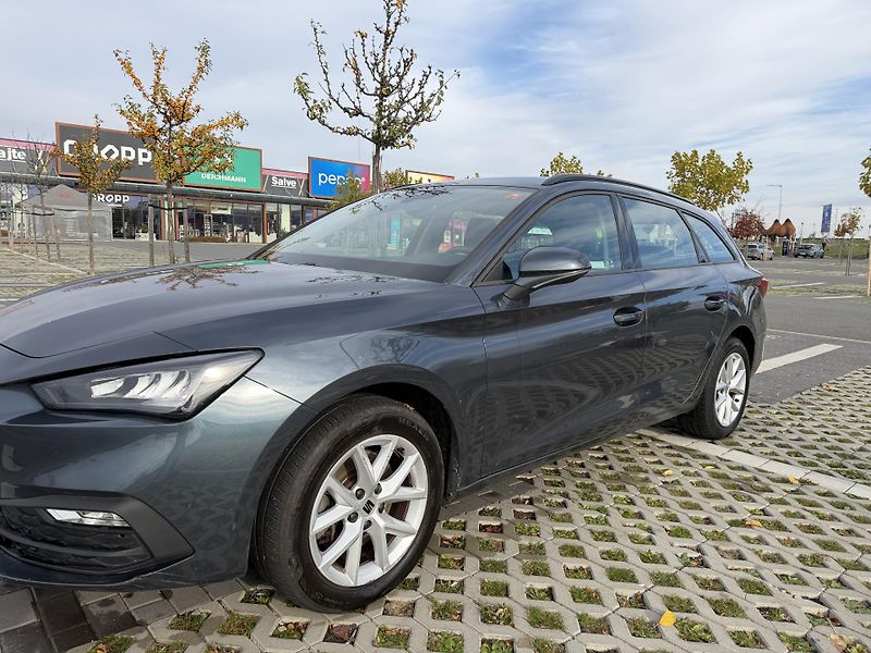 Seat Leon (2024) Seat Leon Sportstourer Style - fotka 3 z 14