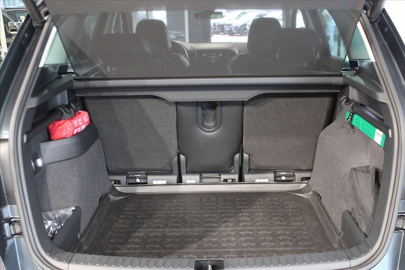 Škoda Karoq 2.0 TDi 4x4 Style - fotka 27 z 30