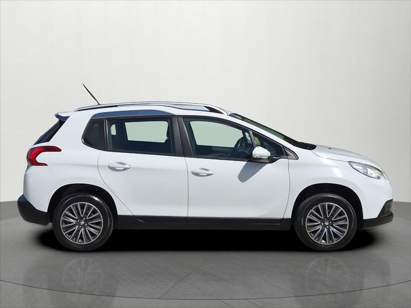 Peugeot 2008 1,2 81 Kw PT AUTO klima ČR - fotka 8 z 22