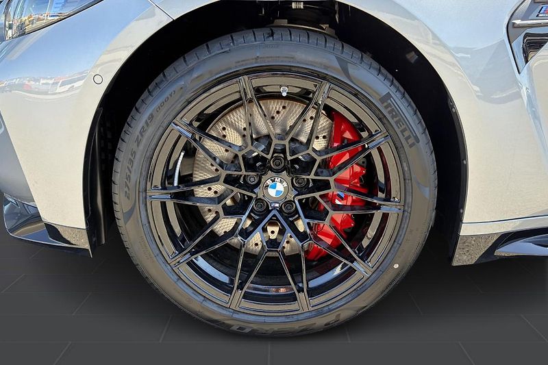 BMW M3 Competition xDrive Sedan - fotka 3 z 11