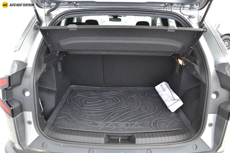 Dacia Duster EXTREME TCE 130 4x4 - fotka 17 z 58