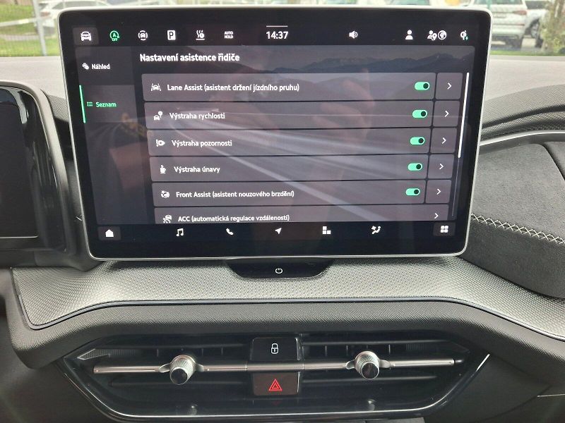 Škoda Kodiaq (2025) SportLine DSG 4x4 2,0TDi 142kW - fotka 26 z 35