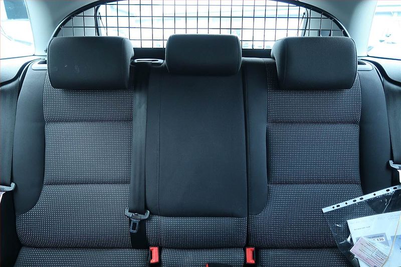 Audi A3 (2008) 1.6, Serv.kniha, nová STK - fotka 10 z 15