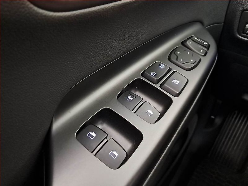 Hyundai Kona (2019) 1.0 T-GDI, Serv.kniha, Kůže - fotka 15 z 17