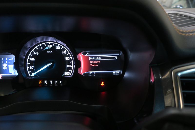 Ford Ranger (2023) D.Cab Wildtrak 2.0 EcoBlue BiT - fotka 22 z 48