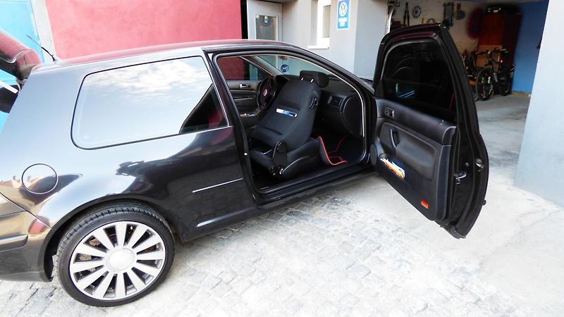 ZKUŠENOSTI UŽIVATELE: Volkswagen Golf 1J1