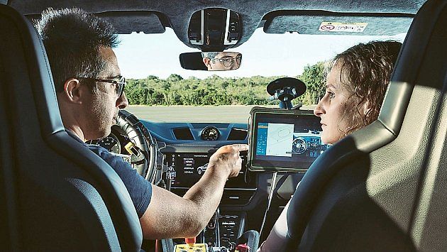 Testování systémů V2X ve vozech Porsche, zdroj: Se svolením Porsche
