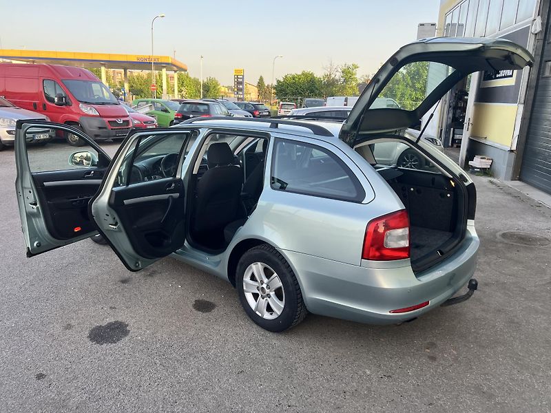 Škoda Octavia 1.4TSI 90KW,DSG,TZ,ELEGANCE - fotka 27 z 39