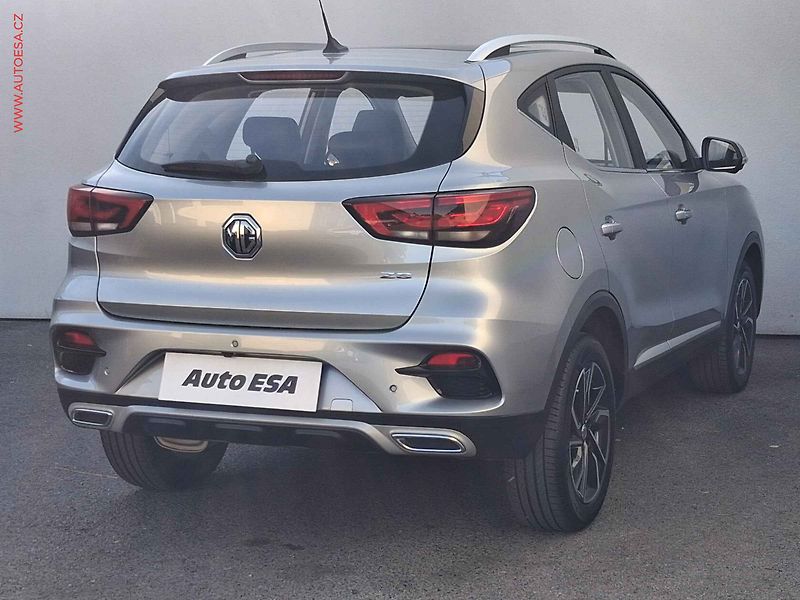 MG ZS (2023) 1.0 TGi, Luxury, LED, panor - fotka 4 z 18