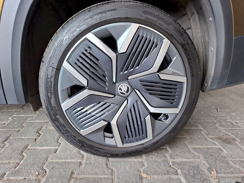 Škoda Kodiaq (2025) Exclusive Selection 4X4 TD 142 - fotka 14 z 42