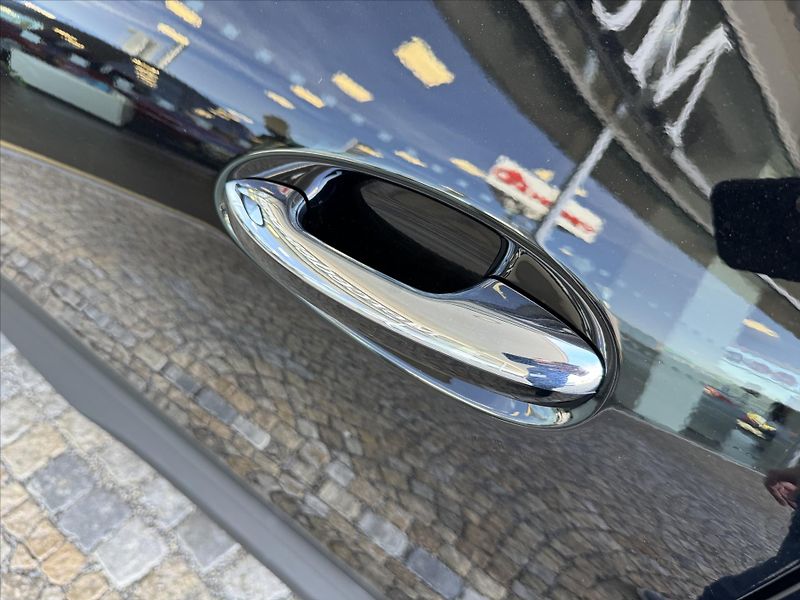 Mercedes-Benz GLC 300de 4M*AMG*NIGHT - fotka 31 z 34