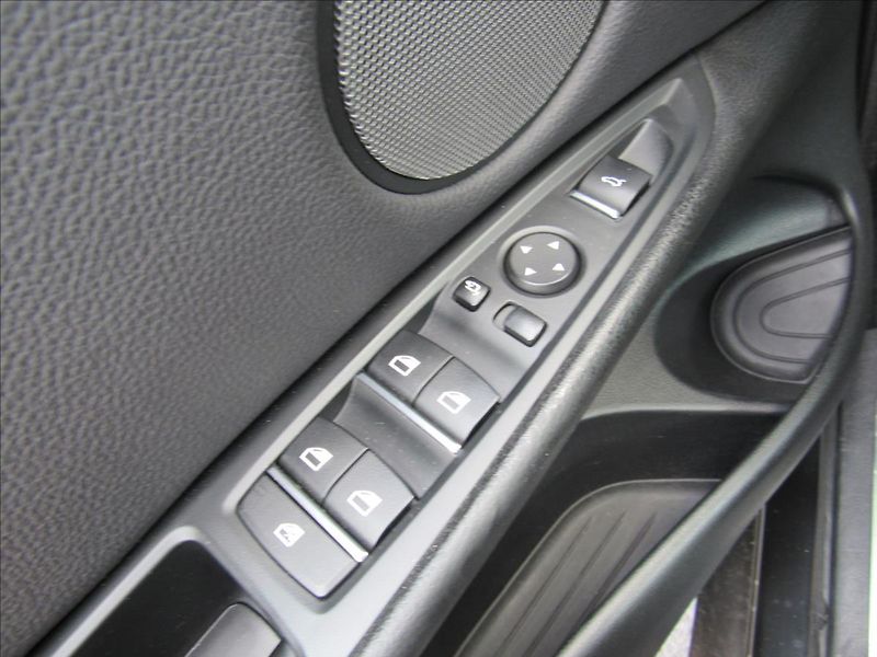 BMW X6 3,0 d xDrive30d 190kW - fotka 26 z 33