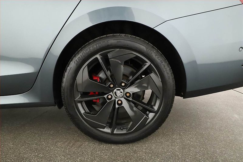 Škoda Octavia (2021) RS 1.4 TSI iV - fotka 22 z 22