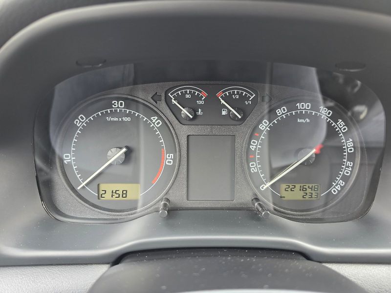 Škoda Octavia (2003) 1,9 TDI 81kW Elegance - fotka 7 z 21