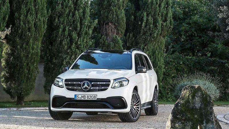 Mercedes-AMG G 63 - 13,1 l l/100 km