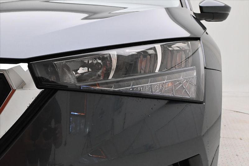 Škoda Scala 1,6 TDI 85 kW DSG Ambition Zár - fotka 28 z 29