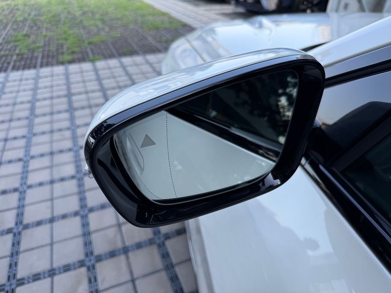 BMW Ostatní eDrive 40 LASER H&K HUD Mpaket - fotka 7 z 45
