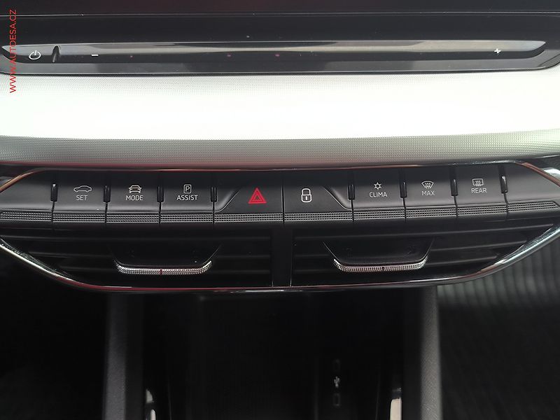 Škoda Octavia (2021) 2.0TDI, ČR, Style, DSG - fotka 18 z 29