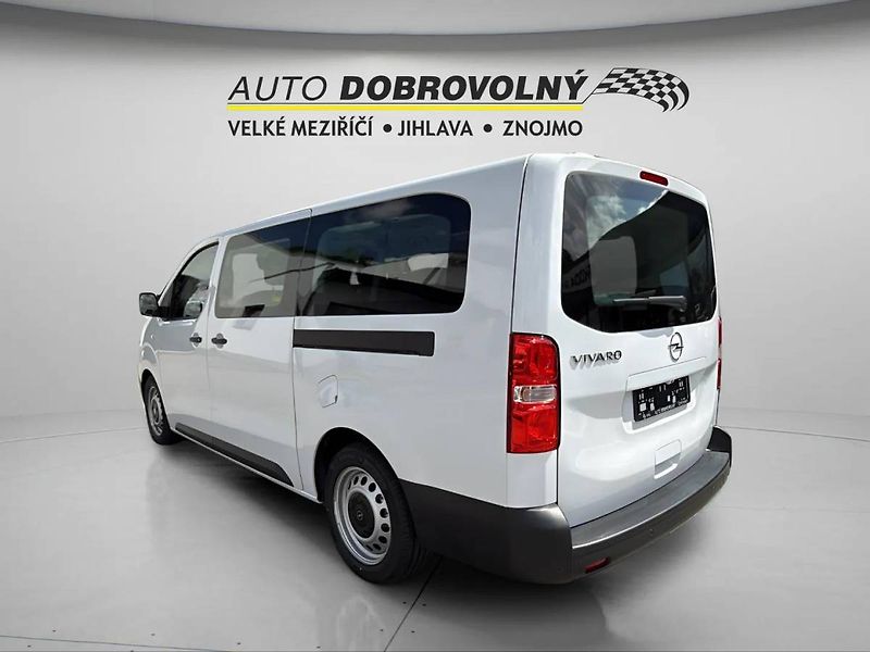 Opel Vivaro (2026) L2 (L) Combi 2.2 CDTi 180k AT8 - fotka 4 z 25