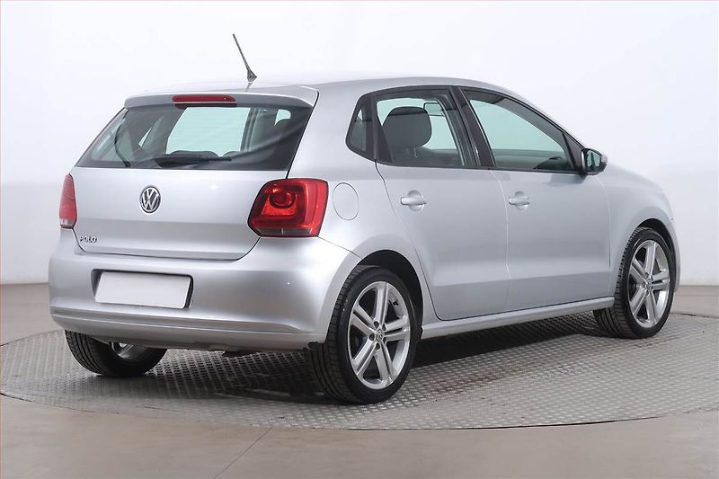 Volkswagen Polo (2011) 1.2 12V, nová STK - fotka 5 z 15