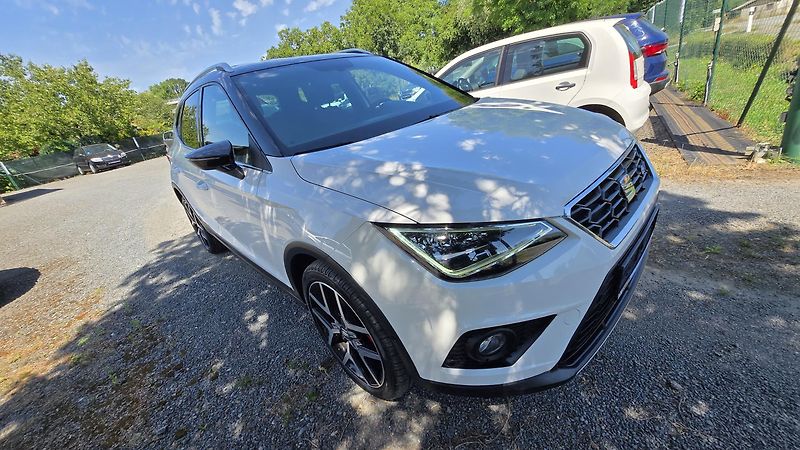 Seat Arona 1.5TSI 16V ACT FR 110KW  1MAJ. - fotka 43 z 47