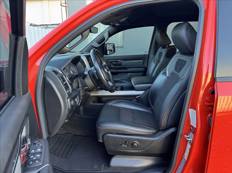 RAM 1500 5,7 V8 HEMI LPG BUILT TO SERVE - fotka 22 z 50