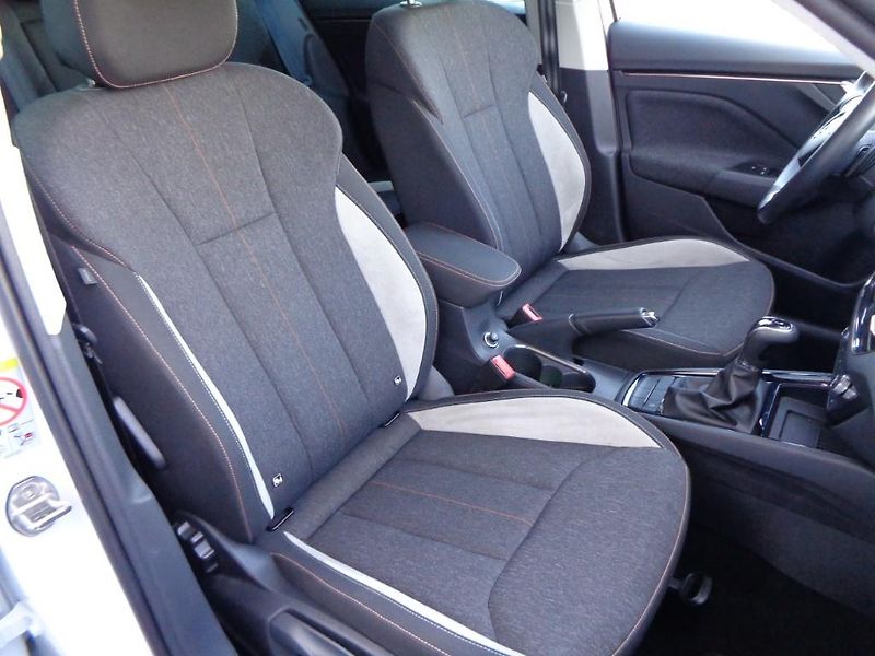 Škoda Scala 1.5 TSI DSG Selection  110 kW - fotka 21 z 28