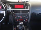 Audi A5 (2009) 2.0 TFSI, Xenony - náhled 12