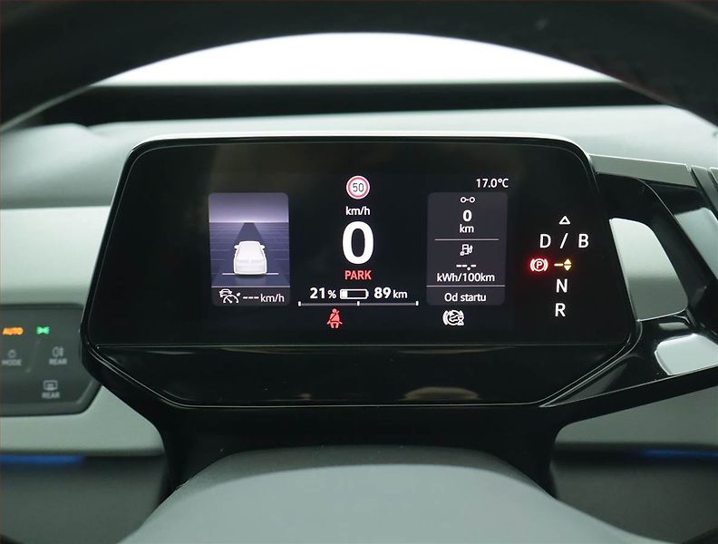 Volkswagen ID.3 (2020) 1st (62 kWh), SoH 90% - fotka 11 z 18