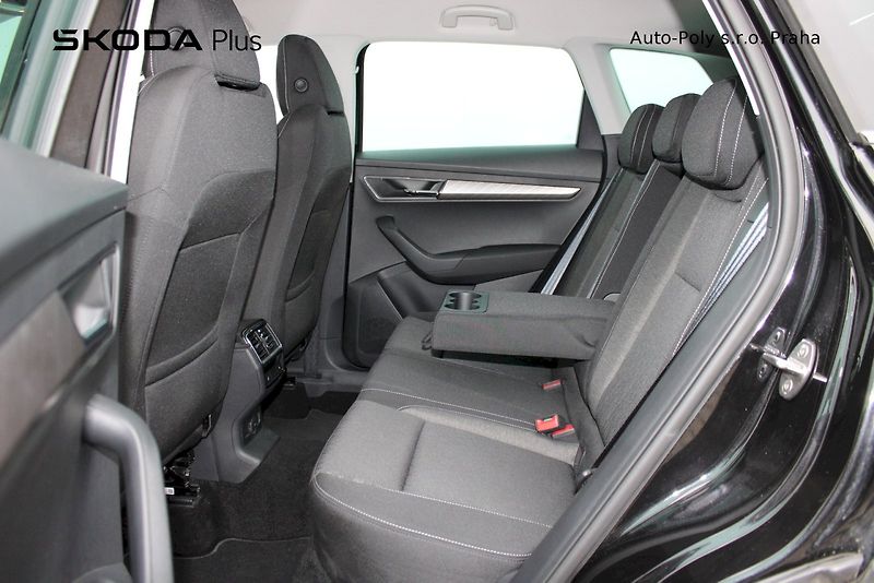 Škoda Karoq (2024) 2,0 TDI 110kW Top Selection - fotka 24 z 28