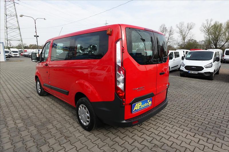 Ford Transit Custom 2,0 TDCi  L1H1 BUS KLIMA SERVI - fotka 11 z 41