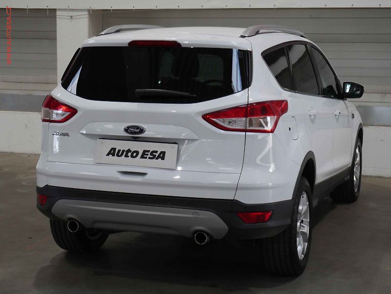 Ford Kuga (2013) 2.0 TDCi 4x4, 2.maj, Navi - fotka 6 z 22