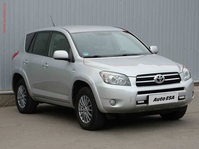 Toyota RAV4 (2008) 2.2 D-CAT 4x4, STK8/28 - fotografie inzerátu