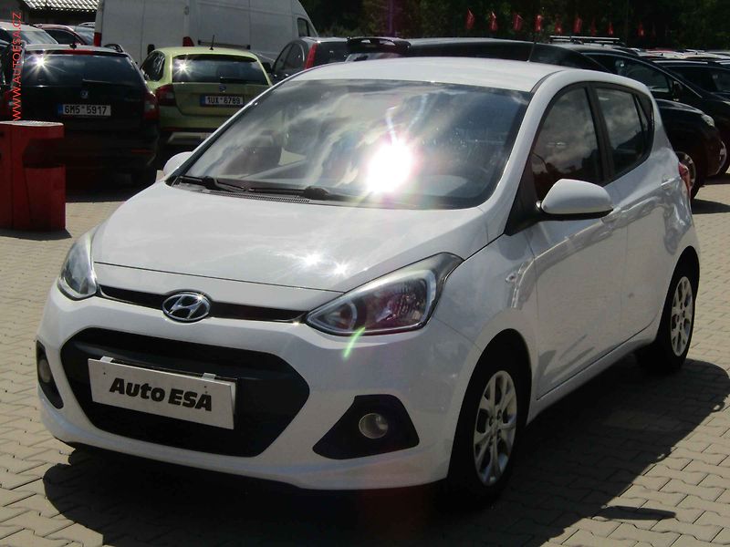 Hyundai i10 (2016) 1.0i, 2.maj,ČR, AC - fotka 3 z 16