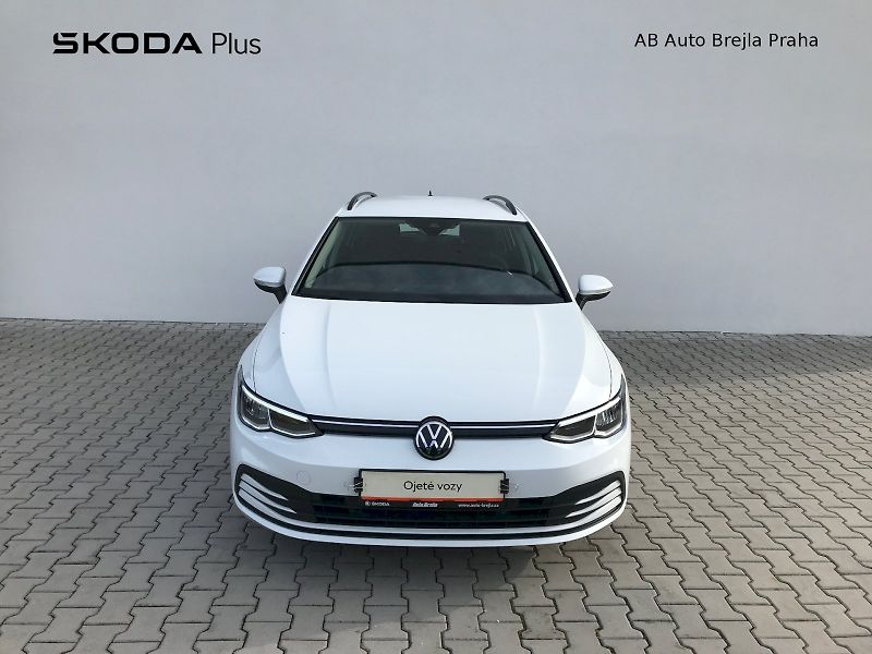 Volkswagen Golf (2022) VARIANT LIFE 1,0 TSI 6G - fotka 4 z 29