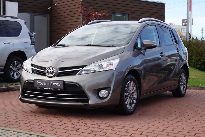 Toyota Verso 1.8Valvematic 6M/T  Active Tre - fotografie inzerátu