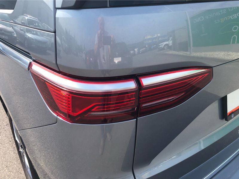 Volkswagen Multivan (2026) LONG STYLE 1,5TSI PHEV 4MOTION - fotka 25 z 30