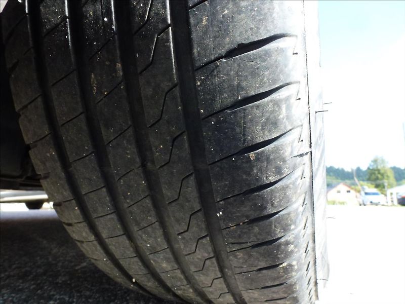 Citroën Grand C4 SpaceTourer 1,2 Pure Tech 130 7míst - fotka 38 z 45