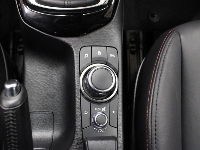 Mazda CX-3 2,0 i 110KW AWD - fotka 26 z 35