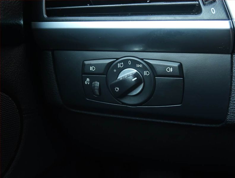 BMW X6 (2013) xDrive30d, 4X4, Automat - fotka 22 z 27