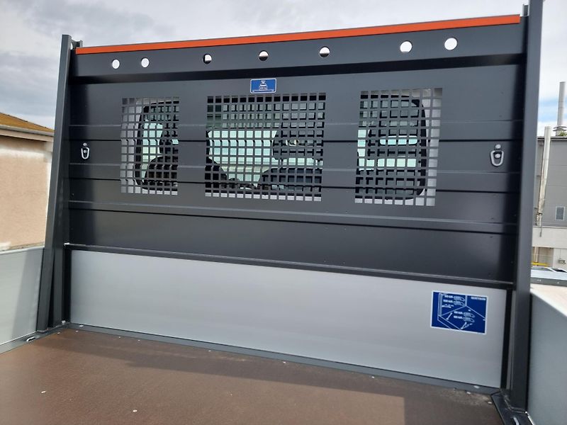 Iveco Daily (2026) 35S16/2,3L/automat/ - fotka 10 z 15