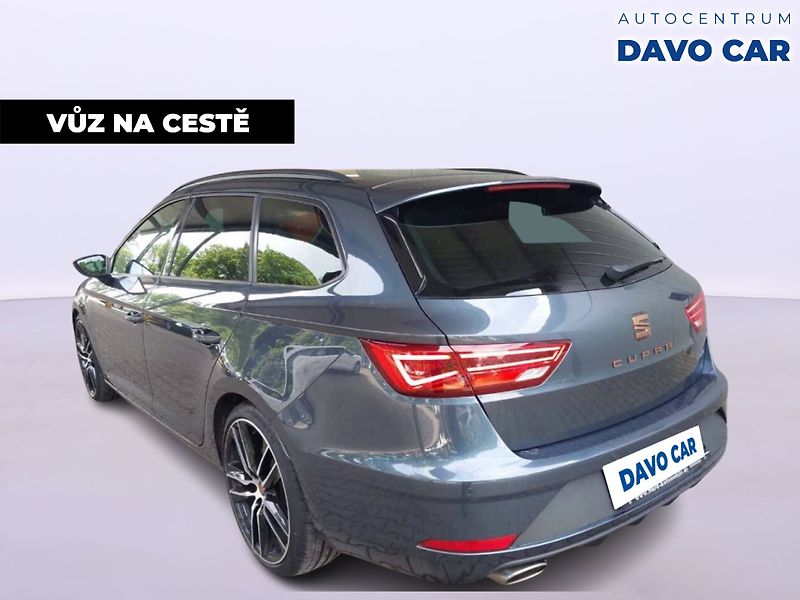 Seat Leon 2,0 TSI Cupra 221kW 4Drive DSG - fotka 2 z 31