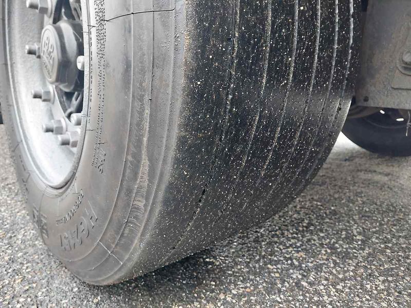 Krone SD Mega - fotka 27 z 37